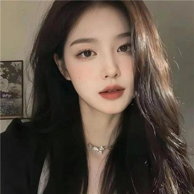 黑夜中的玻璃人偶